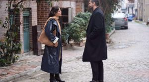 Sahtekarlar: Gerçekler ve İhanetler Arasında