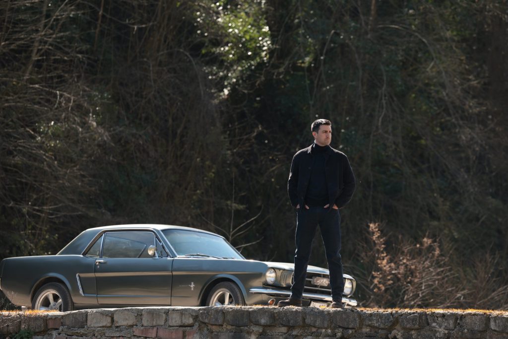 kadir’in dünyası: hırs, aşk ve hayatta kalma mücadelesi 4 çirkin dizi