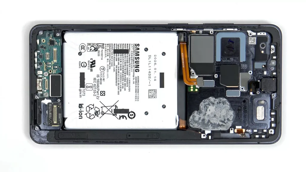 galaxy s26 ultra: yenilikçi tasarım ve kolay tamir 1 galaxy s26 ultra