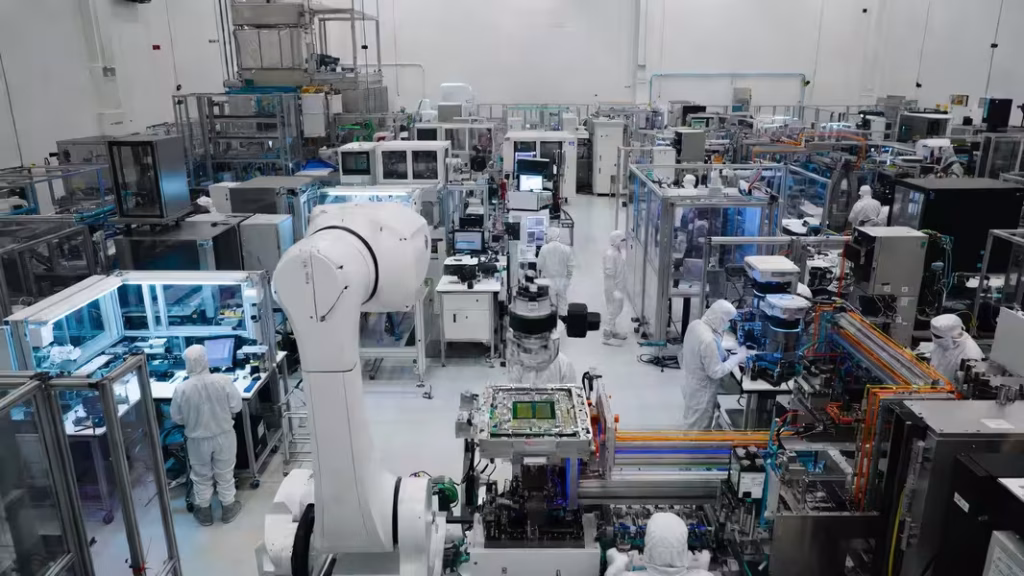 geleceğin otonom sürüşü i̇çin yeni bir adım: samsung ve tesla i̇ş birliği 1 samsung tesla iş birliği