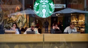 Kahvenizi Ruh Halinize Göre Keşfedin: Starbucks ve ChatGPT’nin Büyülü Birleşimi