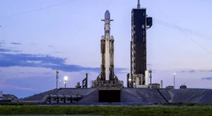 Uzay Teknolojisinin Geleceği: Falcon Heavy’nin Yolculuğu