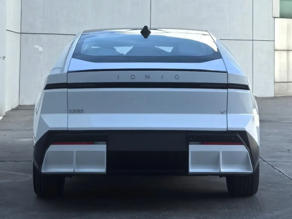 hyundai ioniq v