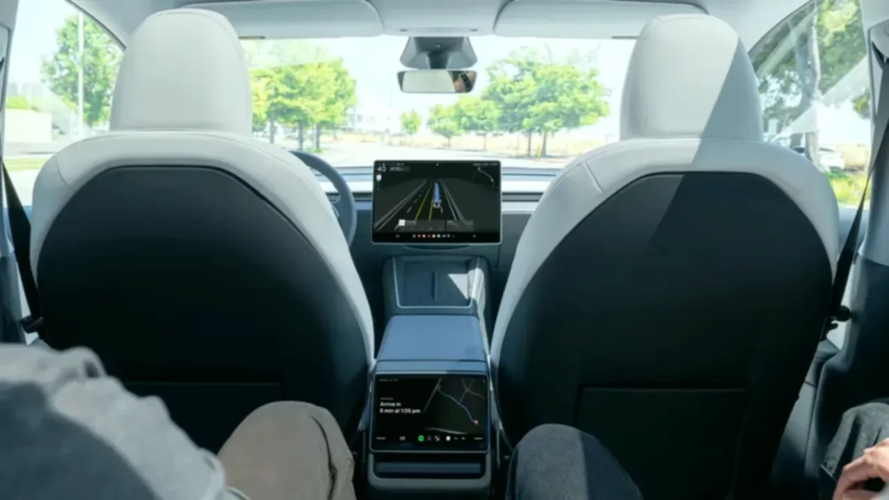 Tesla robotaxi